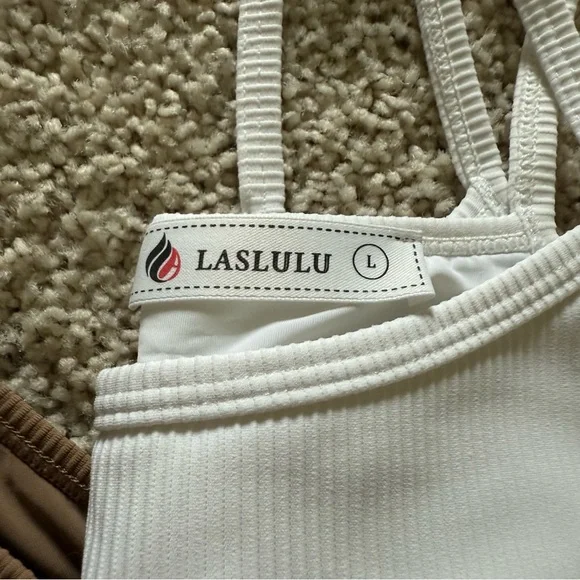 Set of Ribbed Tank Tops - Picture 6 of 8